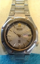 Vintage Seiko SQ 100 Watch