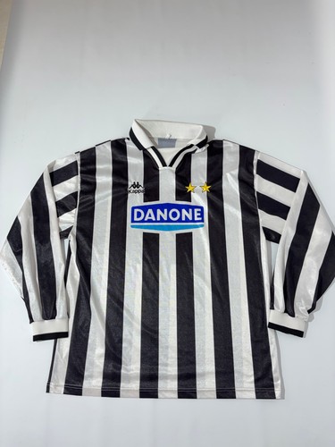 Juventus kappa 1994 - , danone