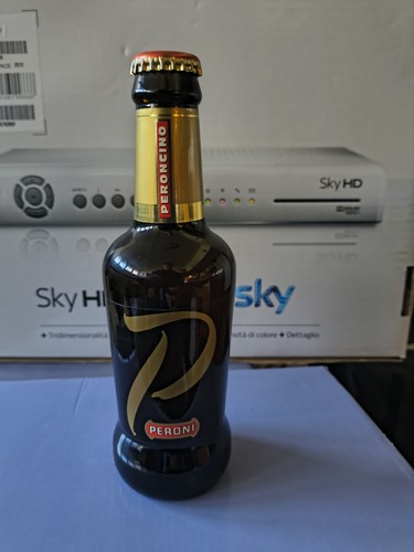 Bottiglia birra peroni - bottiglia,