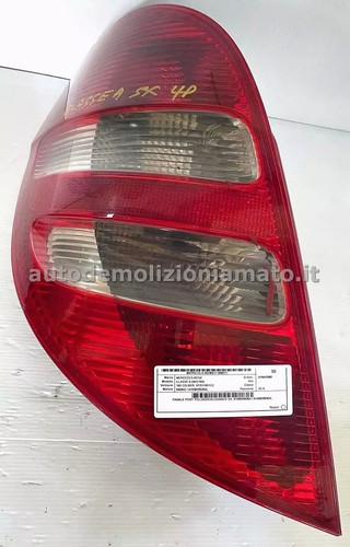 Faro posteriore sinistro