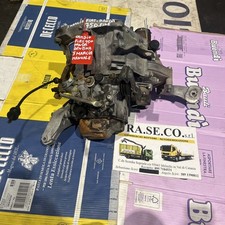 Cambio manuale per modello