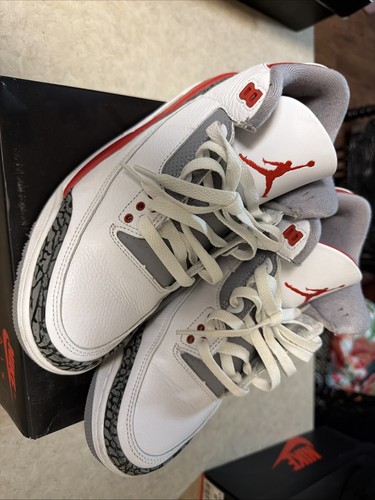 Taglia jordan 3 retro mid - taglia,