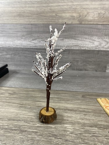 Villaggio natale albero - di,
