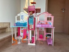 casa di Barbie Mattel Malibu' su 2 piani
