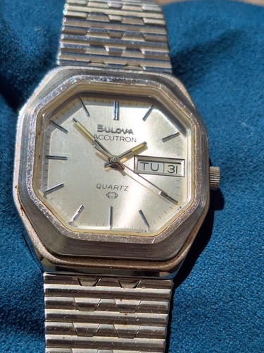 Vintage bulova accutron - ,