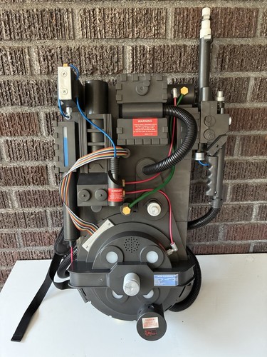 Ghostbusters proton pack con - proton,