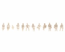Noch 16000 Personaggi seduti