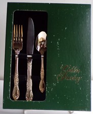 Oneida Golden Natchez Set di