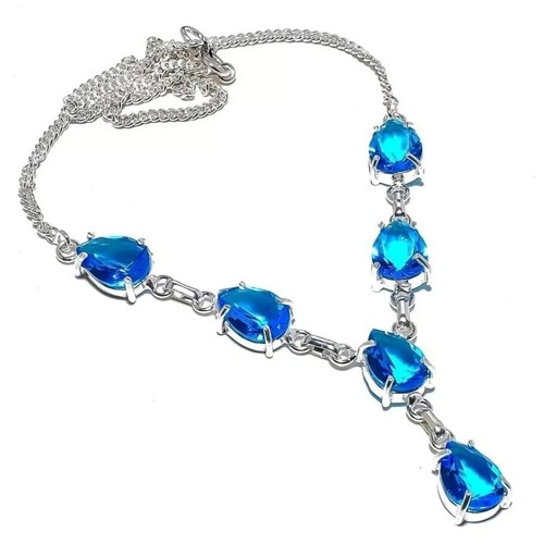 Collana con gioielli - , in
