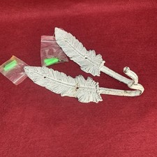 Coppia di appendiabiti shabby