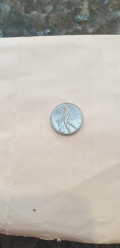 Moneta lire piccolissima - moneta,