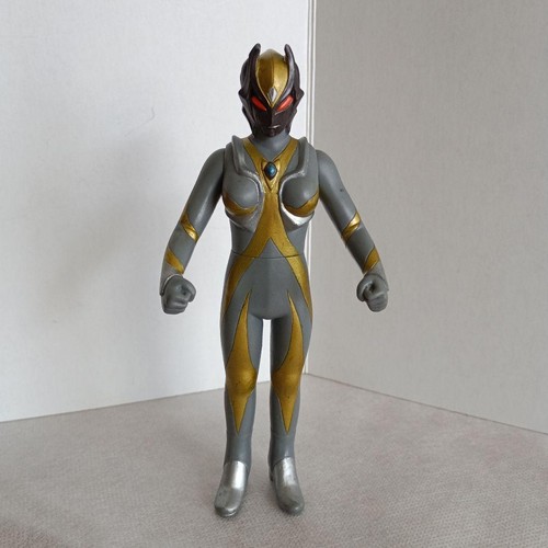 Bandai ultra monster series - monster,