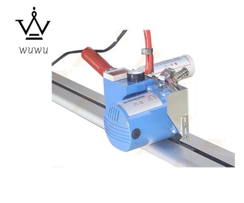 Taglierina automatica per