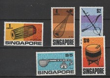 SINGAPORE, MICHEL 107-111, STRUMENTI MUSICALI, MNH, LUSSO, VEDI!!