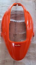 CARENA POSTERIORE CODONE ARANCIO ORIGINALE APRILIA RALLY 50 H2O, 1997- AP8239211