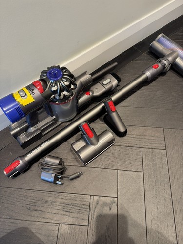Dyson animal stick - v8,