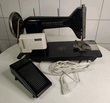 Vecchia macchina da cucire