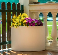 Vaso Angolare Liscio Fioriera