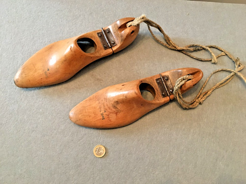 Coppia forme per - di, scarpe