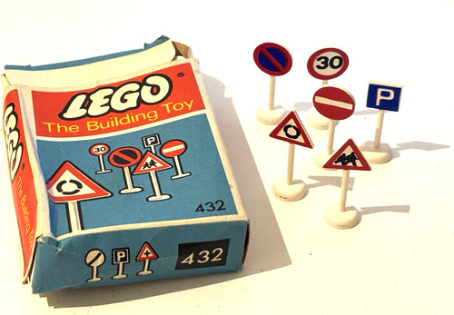 Vintage 1966 boxed lego - lego, road
