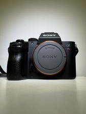 Sony Alpha A7R III 42,4MP Fotocamera Digitale Mirrorless - Nera (Solo Corpo)...