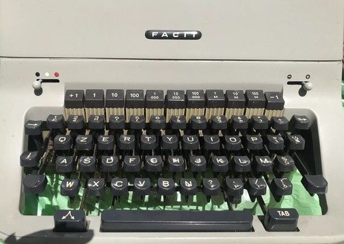 Antica macchina scrivere - macchina,