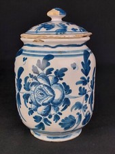 Majolique pot couvert fin