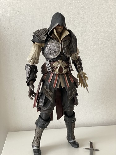 Ezio auditore square enix - square, play