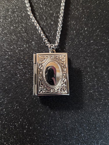 Collana acciaio libro - collana,