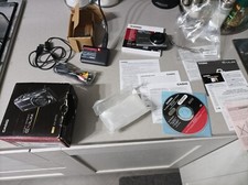 Fotocamera Casio Exilim EX-ZR10 completa in scatola