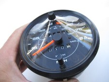Porsche 944 Tachimetro Data
