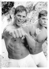 AUYP1-0013-NU-MASCHILE - Uomini A Metà Nudi