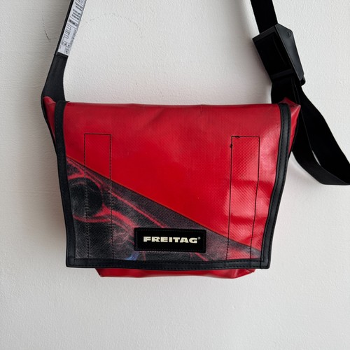Freitag f11 lassie messenger - f11,