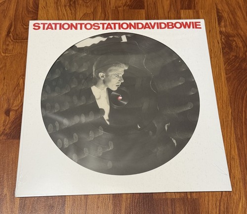 David bowie station - to,