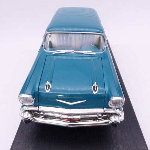 Road signature 92088 - 1:18,
