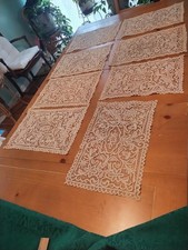 Lotto di 8 antiche tovagliette