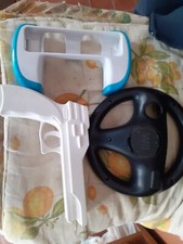 WII- WIIU ACCESSORI   VOLANTE - PISTOLA-  PORTA JOYSTICK VEDI FOTO