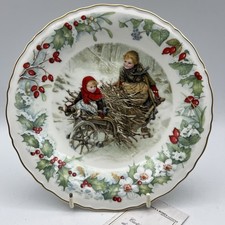Antico Piatto decorativo in ceramica bianca di Natale vintage Natalizio Wedgwood