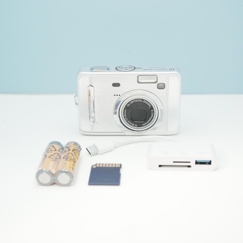 Fotocamera digitale compatta