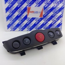 ORIGINAL CITY BUTTON TRIANGLE