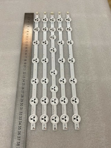 Striscia led per - (4*a, 1*b)