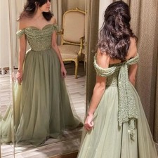 Abito da ballo verde fatto a