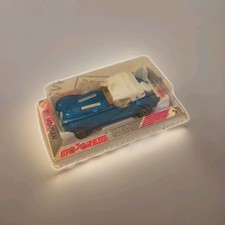 MAJORETTE  MORGAN  N° 261