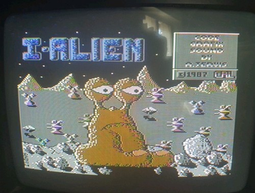 Alien commodore 64 floppy - alien,