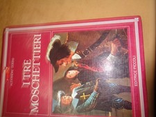 LIBRO ( I TRE MOSCHETTIERI )