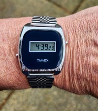 Orologio Timex LCD digitale a