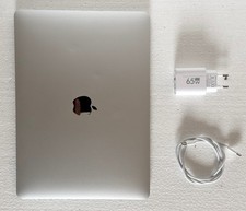 MacBook Air 13” (2020) –