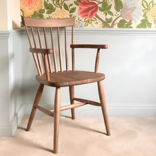 Sedia scandinava Mandal