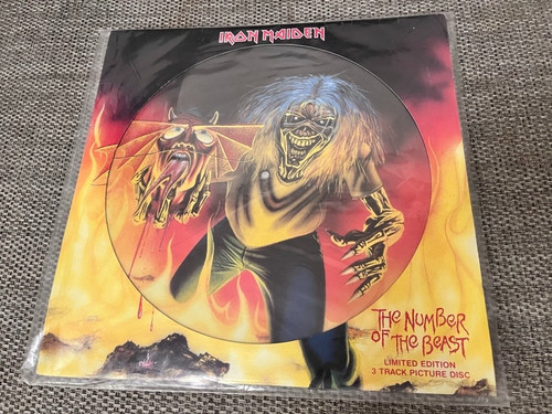 Iron maiden the number - maiden,