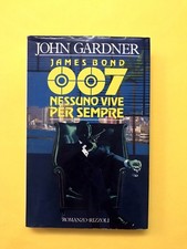 James Bond 007 Nessuno vive